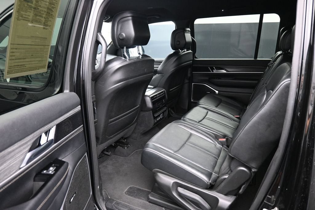 2024 Jeep Wagoneer Series II