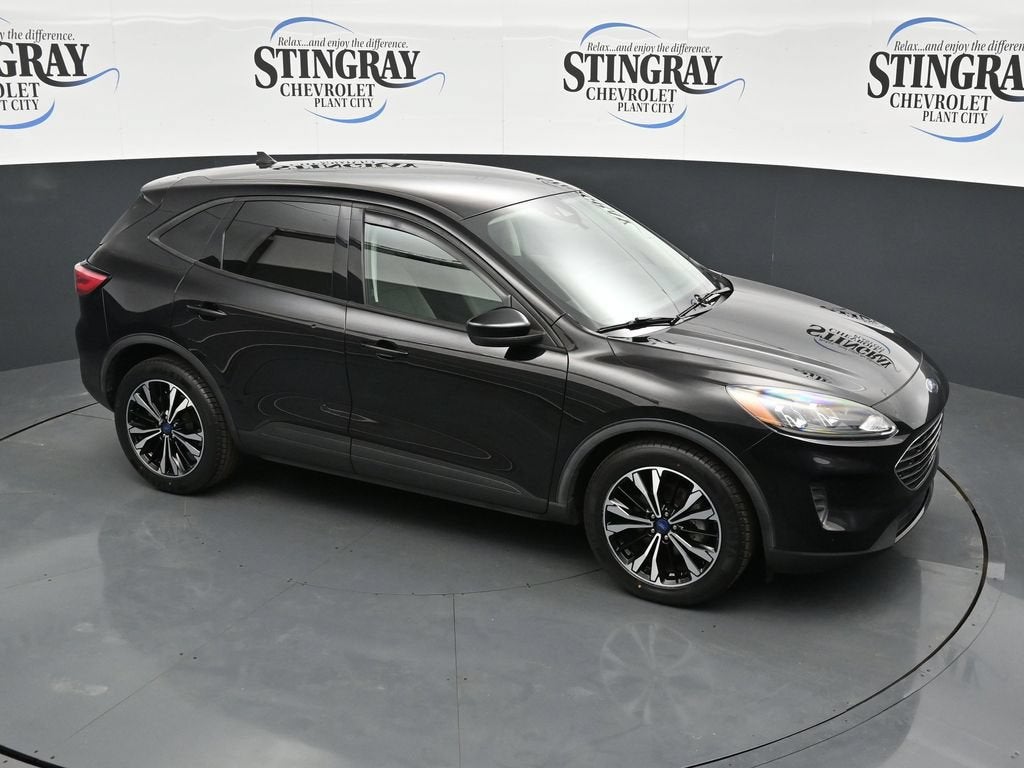 2022 Ford Escape SE Hybrid