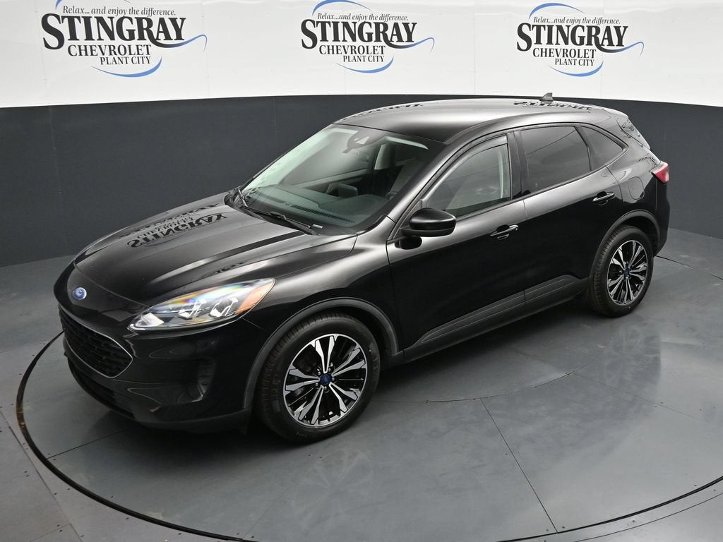2022 Ford Escape SE Hybrid