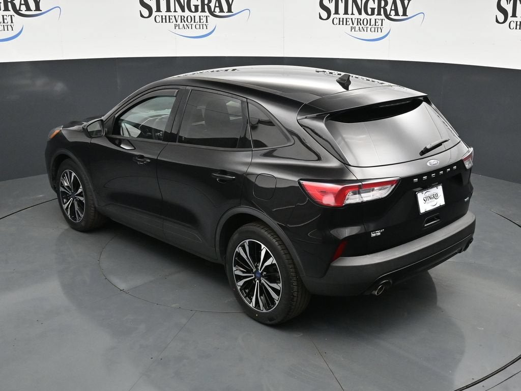 2022 Ford Escape SE Hybrid