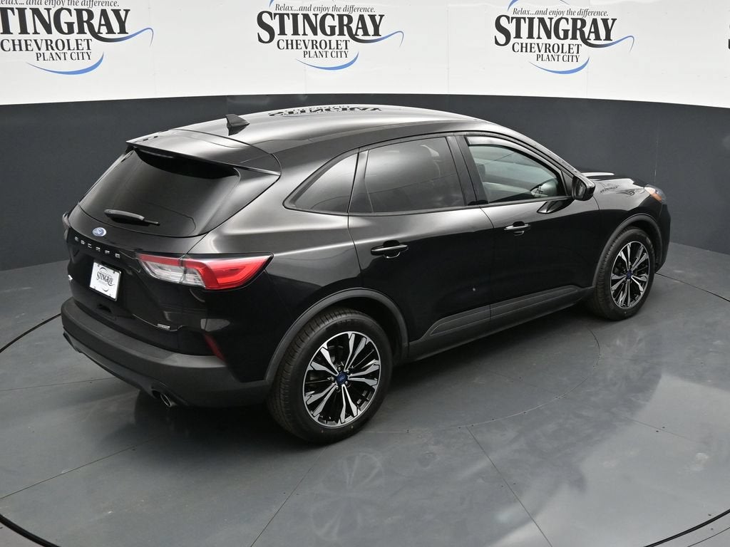 2022 Ford Escape SE Hybrid