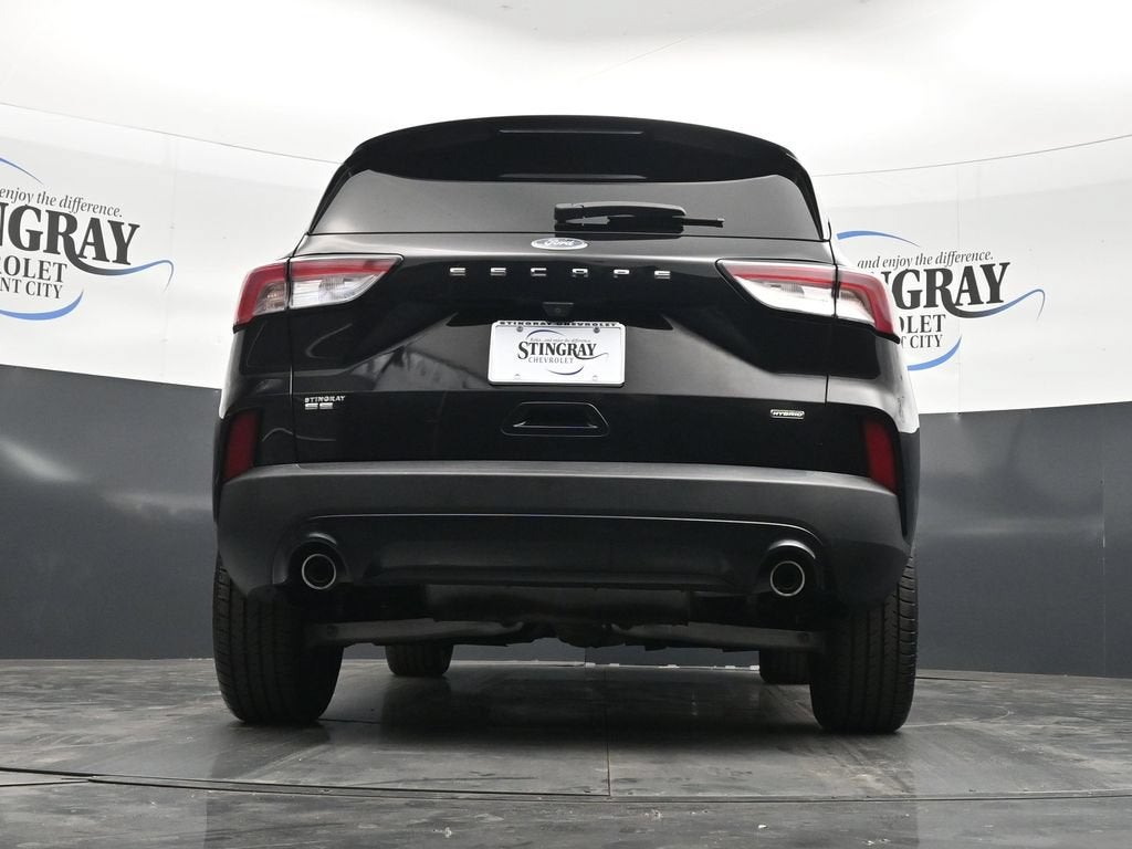 2022 Ford Escape SE Hybrid