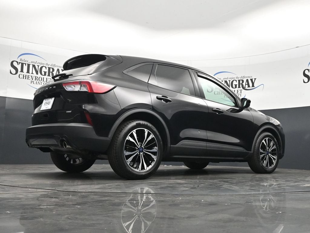 2022 Ford Escape SE Hybrid
