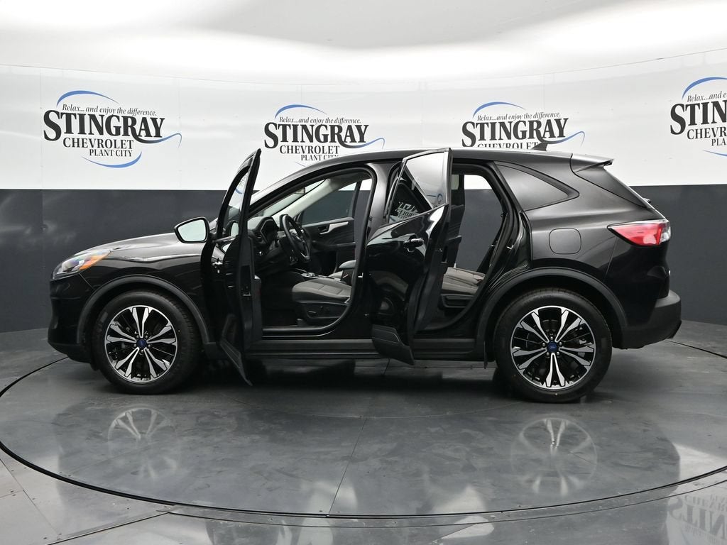 2022 Ford Escape SE Hybrid