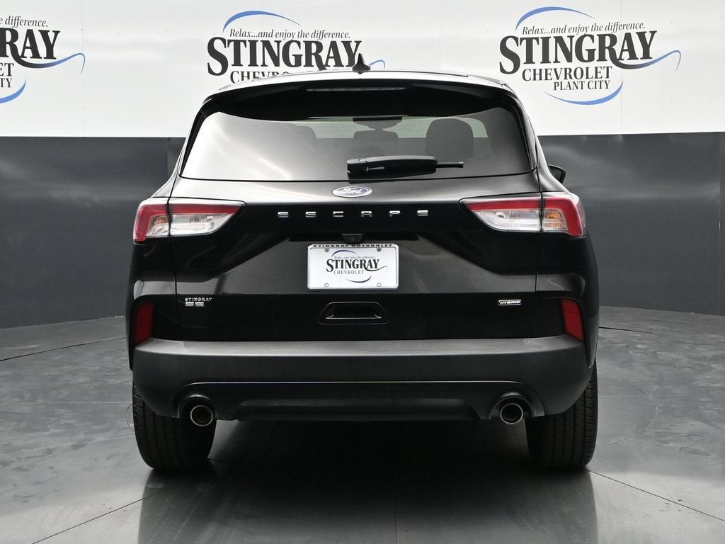 2022 Ford Escape SE Hybrid