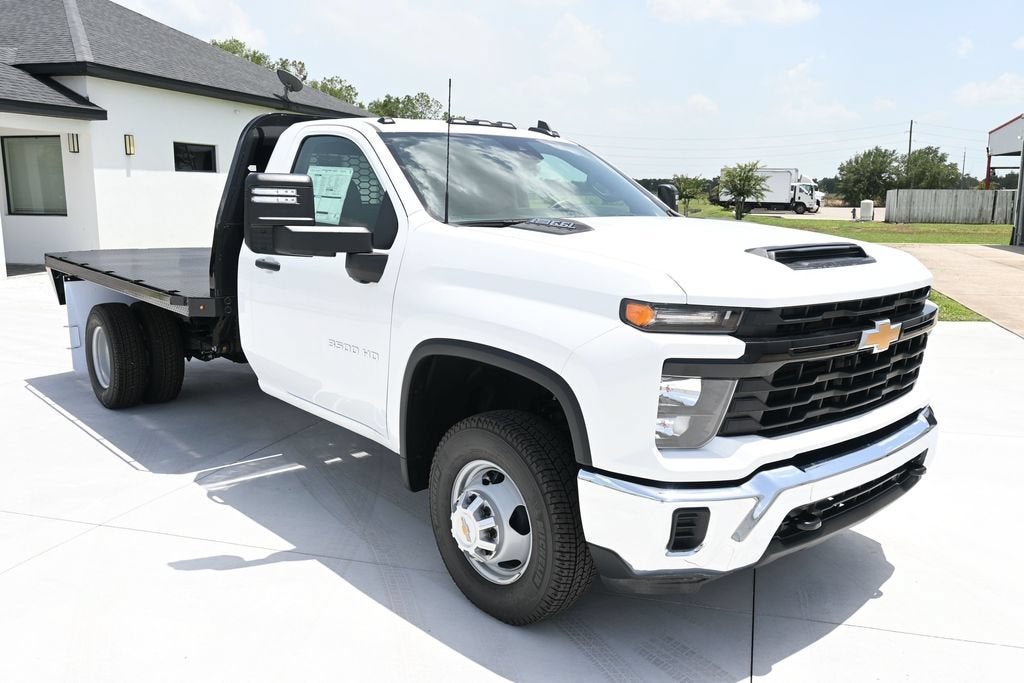 2025 Chevrolet Silverado 3500 HD Chassis Cab Work Truck