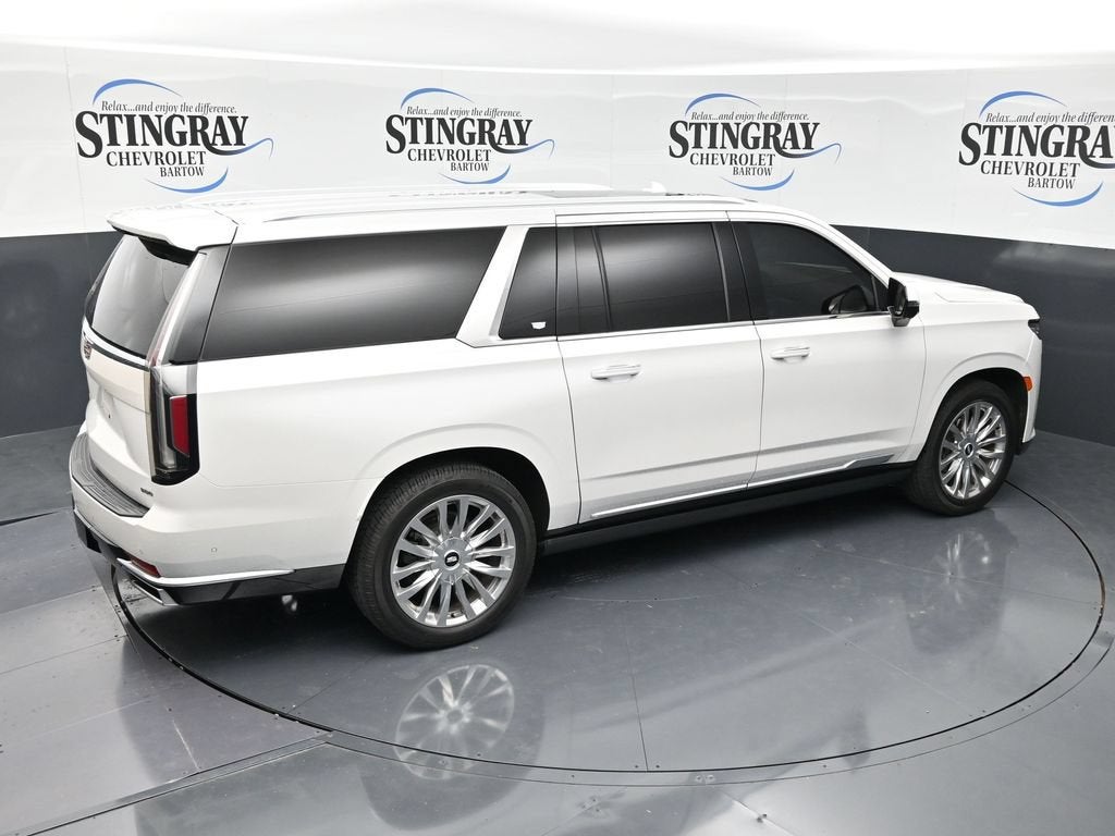 2022 Cadillac Escalade ESV Premium Luxury