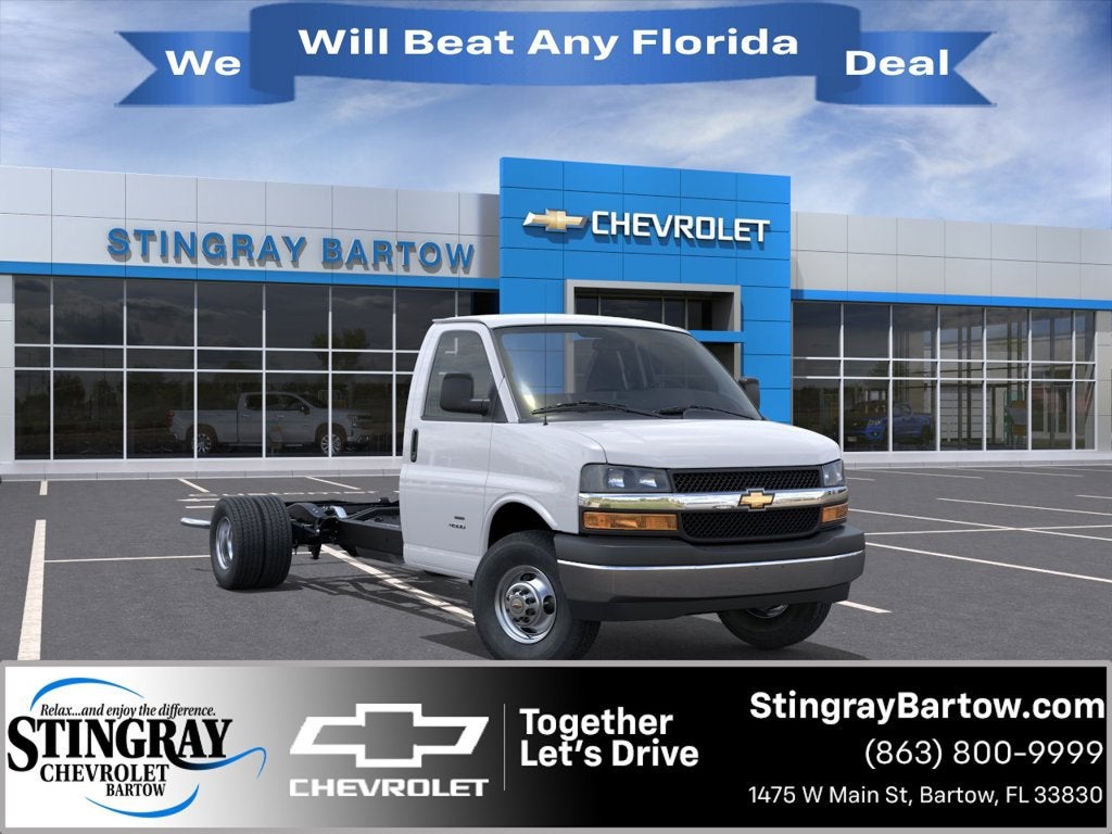 2026 Chevrolet Express Cutaway 3500 1WT